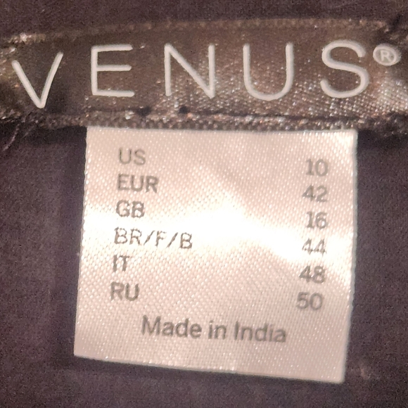 Venus Floral Embroidered Surplice Mini Romper Cream Blk 3/4 Slvs Waist Tie Sz 10 - Picture 15 of 16